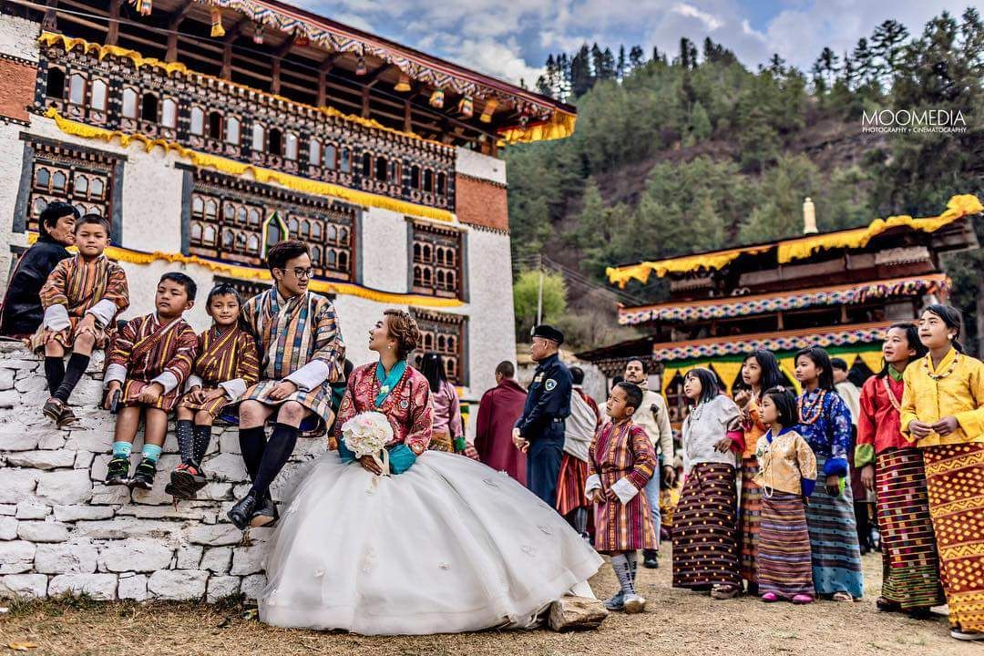 Prayer flags with Himalayan mountains in the background